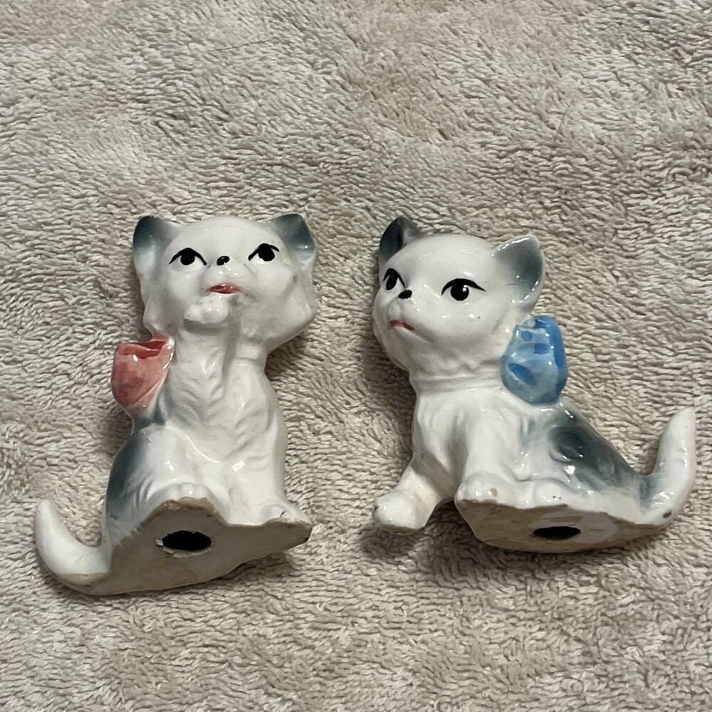 Vintage Cat Kitten Figurines~ 2 Cat Kitten Ceramic/Porcelain Figurines~ Japan
